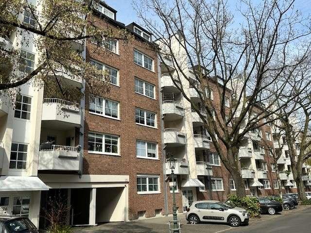 Wohnung kaufen in Derendorf, Düsseldorf
