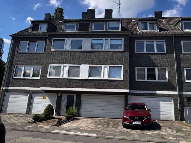 Wohnung kaufen in Rath, Düsseldorf