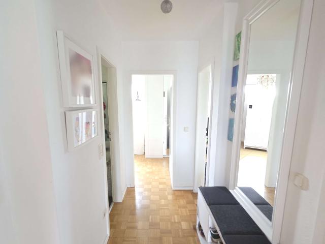 Wohnung kaufen in Rath, Düsseldorf
