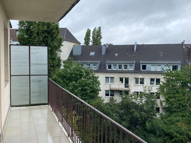 Wohnung kaufen in Düsseltal, Düsseldorf