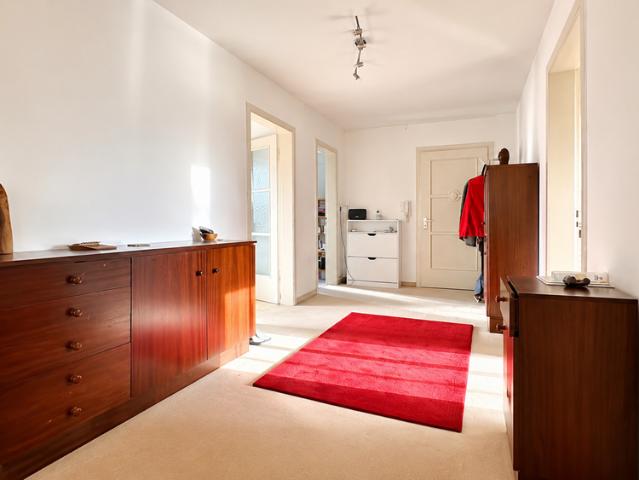 Wohnung kaufen in Düsseltal, Düsseldorf