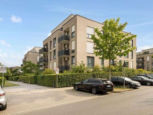 Wohnung kaufen in Rath, Düsseldorf