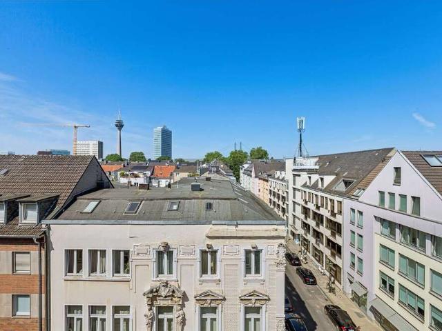 Wohnung kaufen in Carlstadt, Düsseldorf