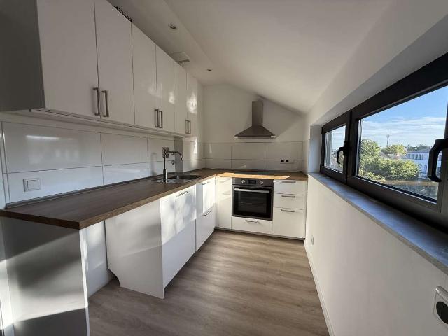 Wohnung kaufen in Niederkassel, Düsseldorf