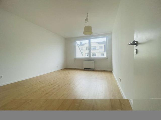 Wohnung kaufen in Oberkassel, Düsseldorf