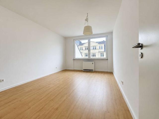 Wohnung kaufen in Oberkassel, Düsseldorf