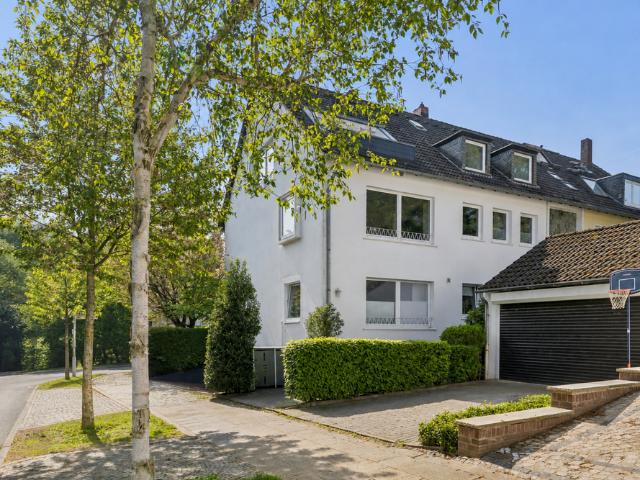 Wohnung kaufen in Stadtwald, Essen