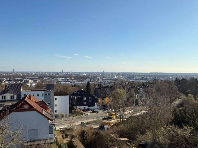 Etagenwohnung kaufen in Frankfurt am Main, Bergen-Enkheim