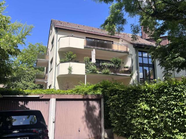 Etagenwohnung kaufen in Frankfurt am Main, Dornbusch