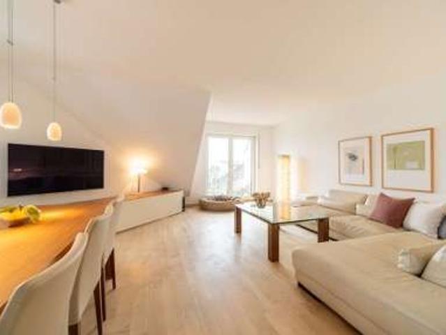 Etagenwohnung kaufen in Friedrichsdorf, Dillingen