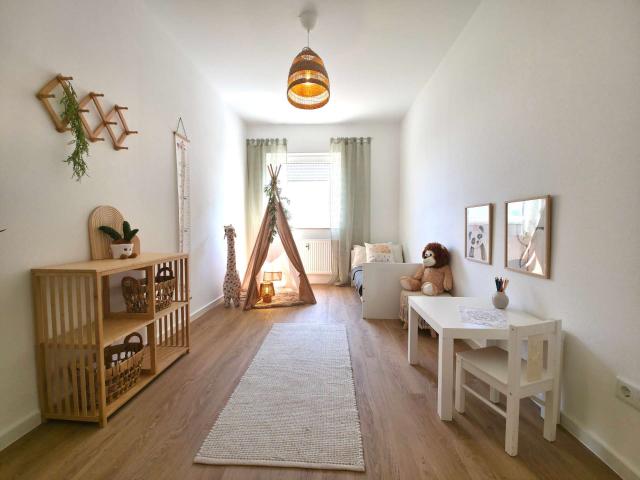 Wohnung kaufen in Goldbach, Bayern
