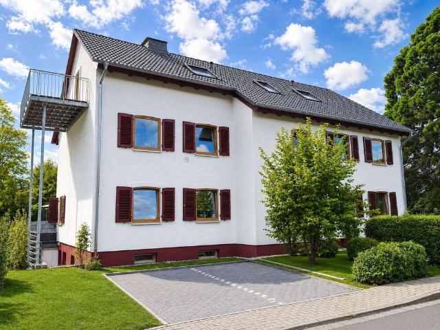 Wohnung kaufen in Okriftel, Hessen