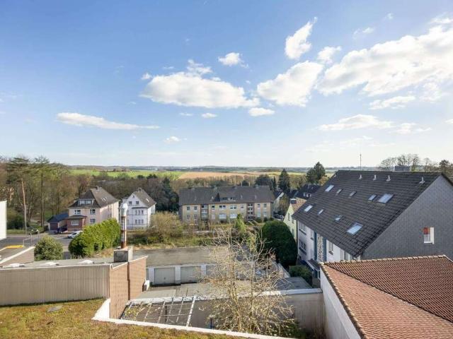 Etagenwohnung kaufen in Heiligenhaus, Vogelsang