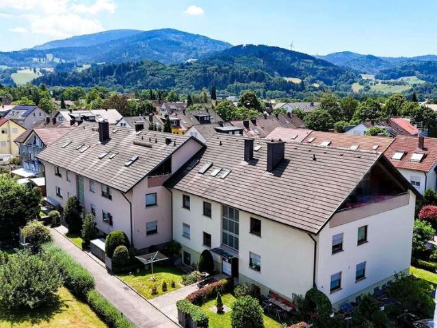 Wohnung kaufen in Kirchzarten (Kernort), Kirchzarten