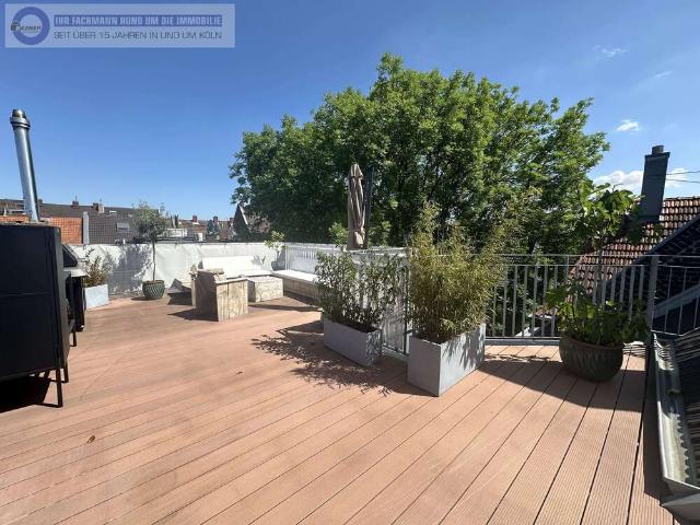 Wohnung kaufen in Nippes, Köln