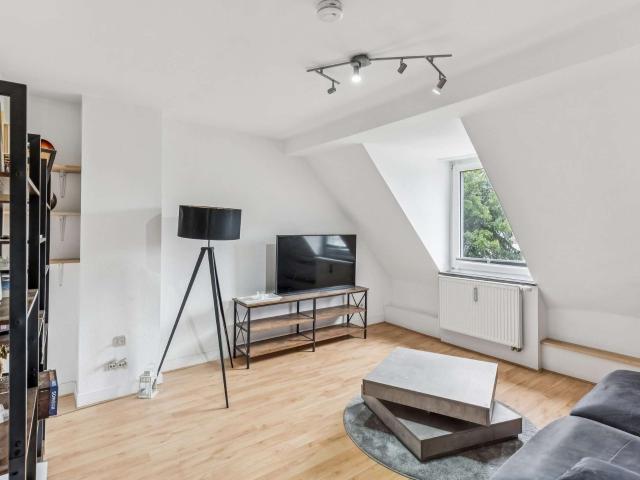 Wohnung kaufen in Mülheim, Köln
