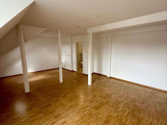 Wohnung kaufen in Lindenthal, Köln
