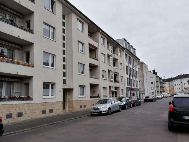 Wohnung kaufen in Mülheim, Köln