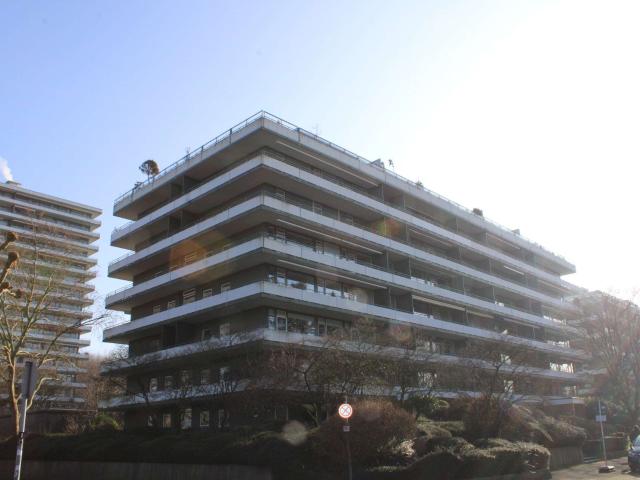 Wohnung kaufen in Rodenkirchen, Köln