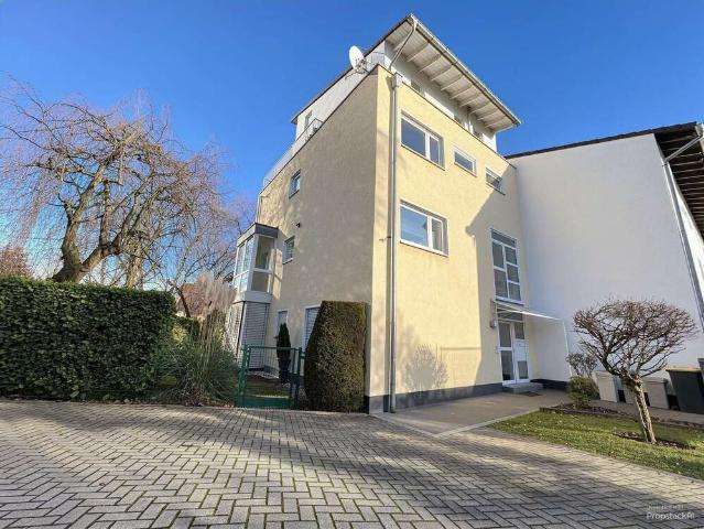 Wohnung kaufen in Mülheim, Köln