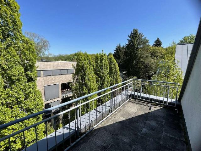 Wohnung kaufen in Rodenkirchen, Köln
