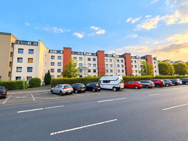 Wohnung kaufen in Rodenkirchen, Köln