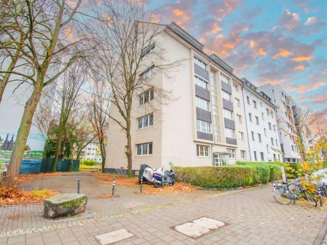 Wohnung kaufen in Ehrenfeld, Köln