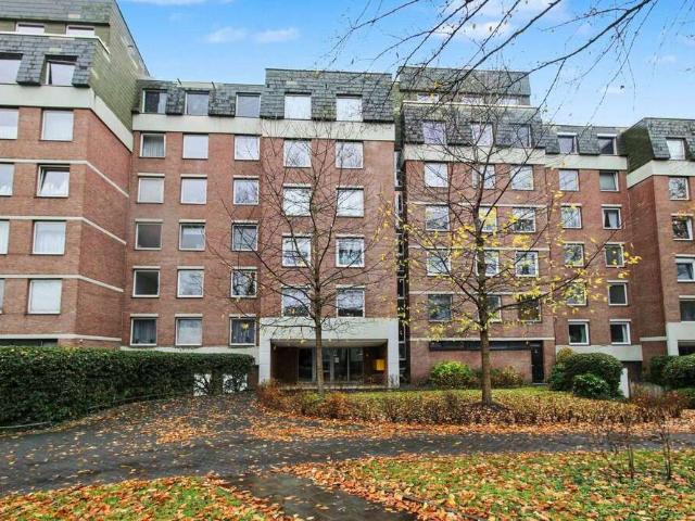 Wohnung kaufen in Weidenpesch, Köln