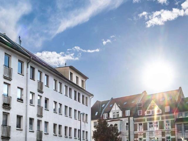 Wohnung kaufen in Weidenpesch, Köln