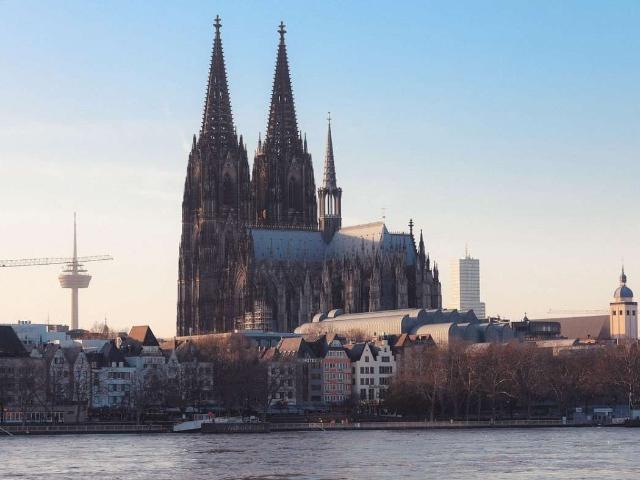 Etagenwohnung kaufen in Köln, Ehrenfeld
