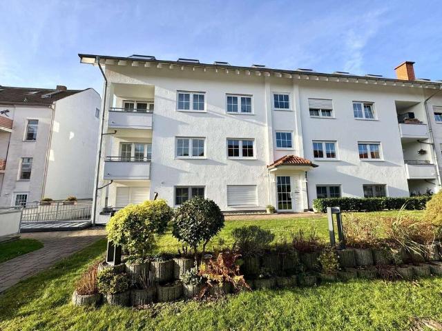 Wohnung kaufen in Mülheim, Köln