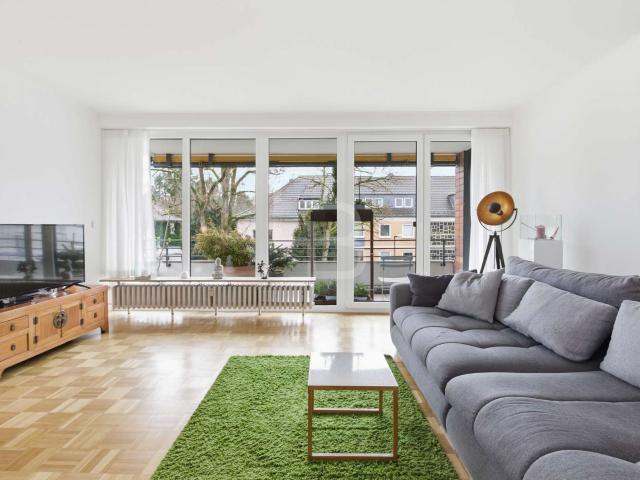 Wohnung kaufen in Hahnwald, Köln