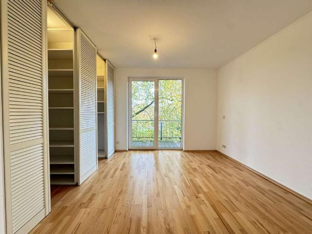 Wohnung kaufen in Rodenkirchen, Köln