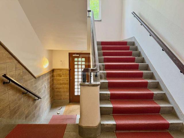 Etagenwohnung kaufen in Köln, Müngersdorf