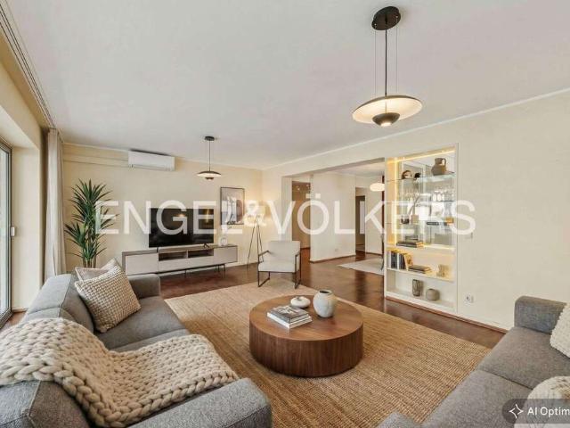 Wohnung kaufen in Lindenthal, Köln