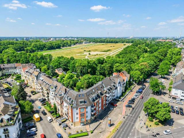 Wohnung kaufen in Weidenpesch, Köln