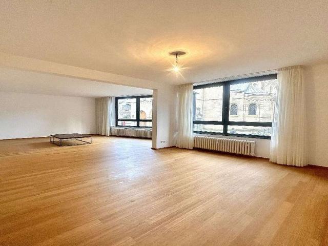 Wohnung kaufen in Altstadt-Nord, Köln