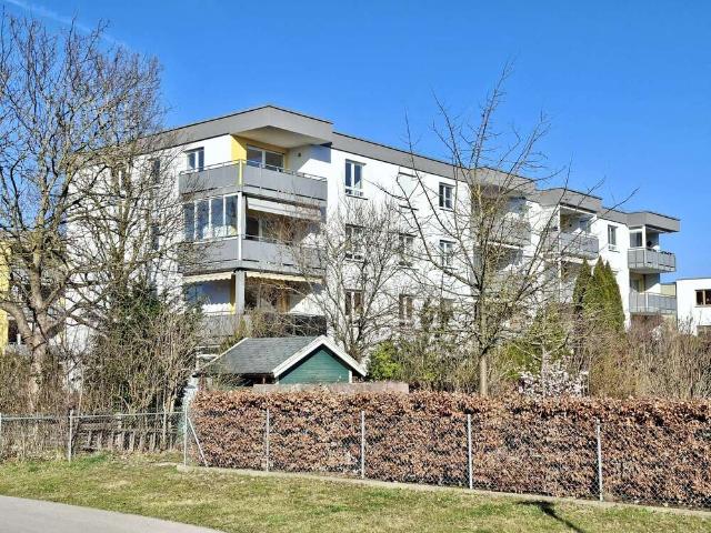 Wohnung kaufen in Königsbrunn, Bayern