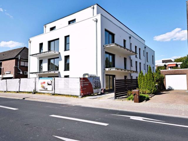 Wohnung kaufen in Gellep-Stratum, Krefeld