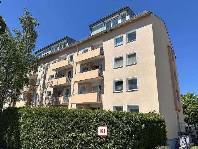 Wohnung kaufen in Ellighofen, Bayern