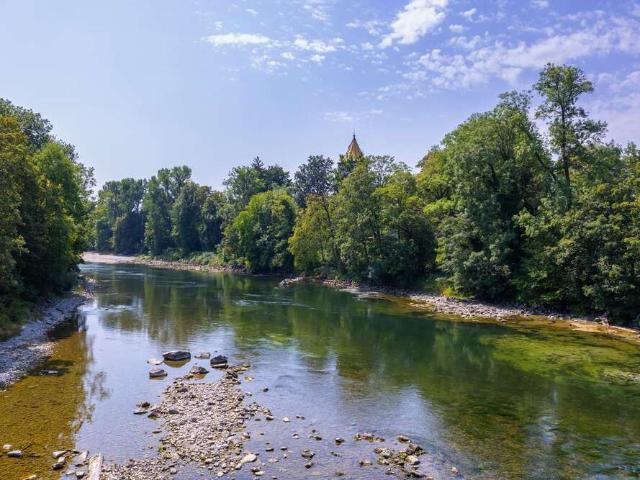 Wohnung kaufen in Ellighofen, Bayern