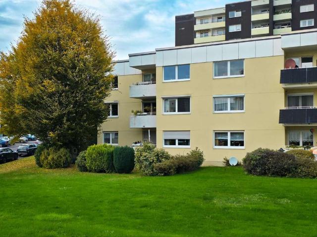 Wohnung kaufen in Bergisch Neukirchen, Leverkusen
