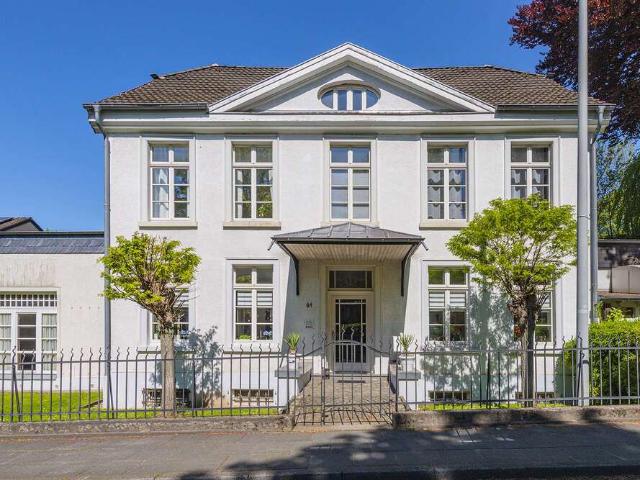 Wohnung kaufen in Bergisch Neukirchen, Leverkusen