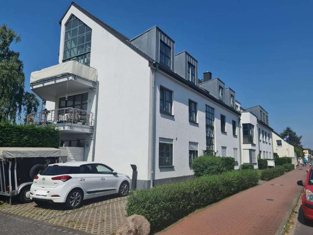 Wohnung kaufen in Büderich, Meerbusch