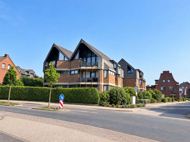 Wohnung kaufen in Langst-Kierst, Meerbusch