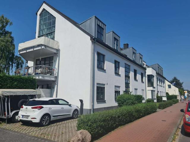 Wohnung kaufen in Büderich, Meerbusch