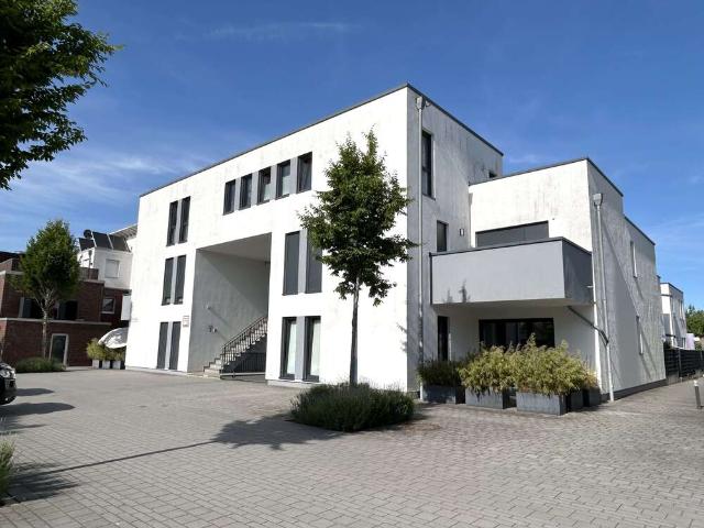 Wohnung kaufen in Büderich, Meerbusch