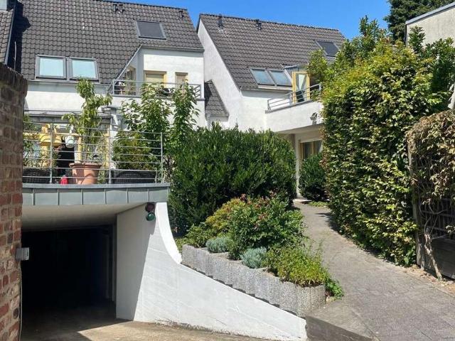 Wohnung kaufen in Büderich, Meerbusch
