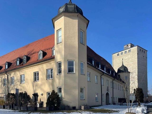 Wohnung kaufen in Mering, Bayern