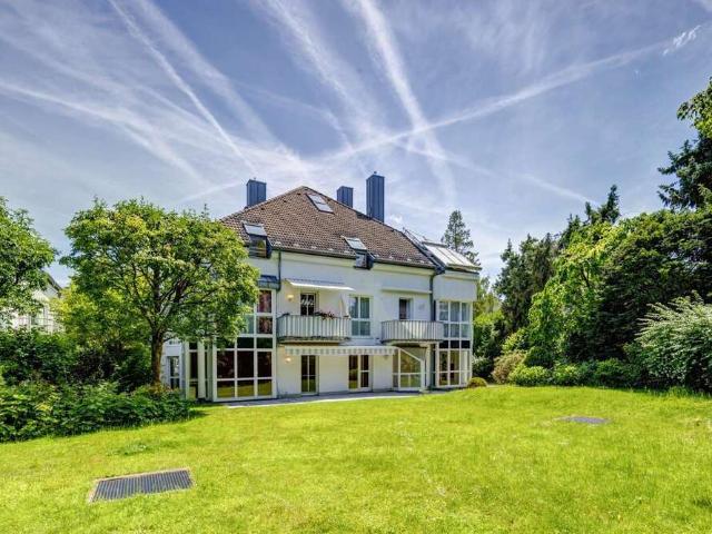 Wohnung kaufen in Thalkirchen-Obersendling-Forstenried-Fürstenried-Solln, München